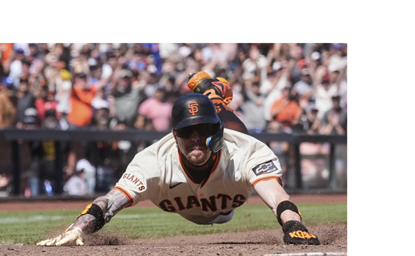 Giants sweep Cubs with walk-off 4-3 win
