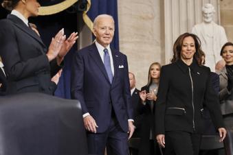 Minutes before leaving presidency, Biden pardons his siblings and their spouses