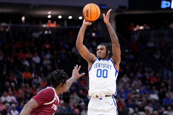 Kentucky's Oweh named Preseason Player of the Year; Florida picked to win SEC