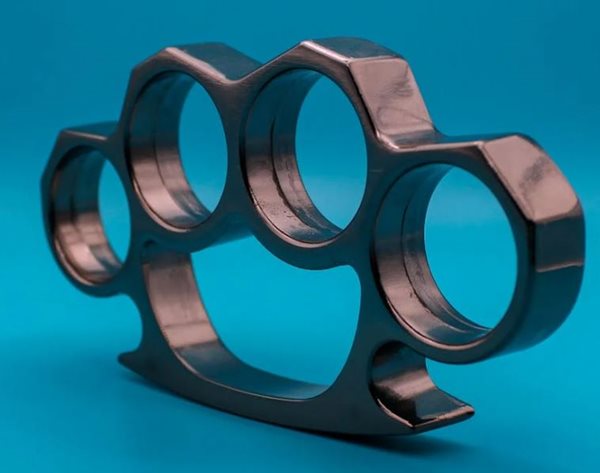 Benton man arrested after dispute over dogs