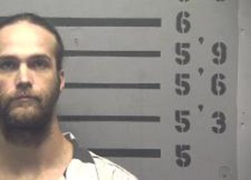 Caldwell Sheriff searching for man accused of stealing electricity