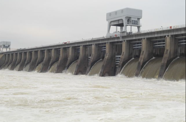 TVA: 242 billion gallons spilled from Barkley, Kentucky dams in past 24 hours