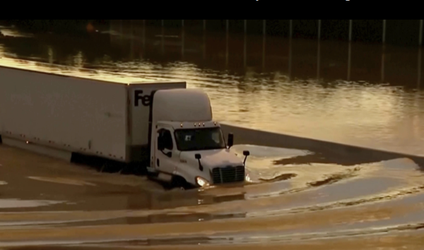 Parents, child killed as 6 inches of rain flood Chattanooga