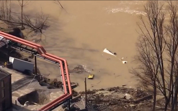 None injured as mudslide at Frankfort distillery sends office building into Kentucky River