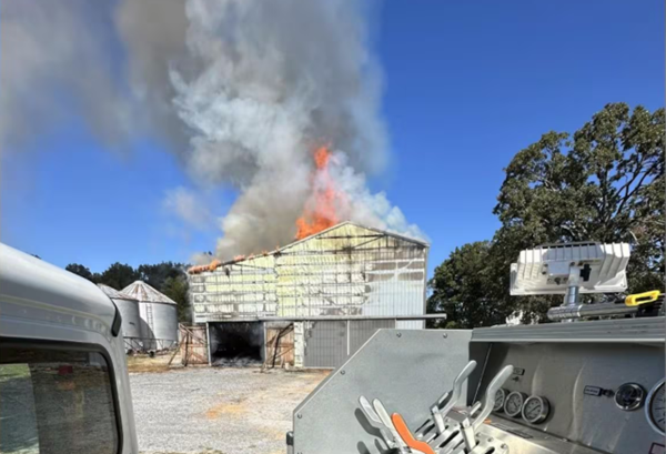 Crews fight tobacco barn fire in Calloway County