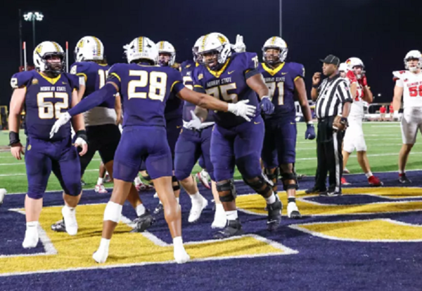 No. 10 Illinois State outscores host Racers 46-32