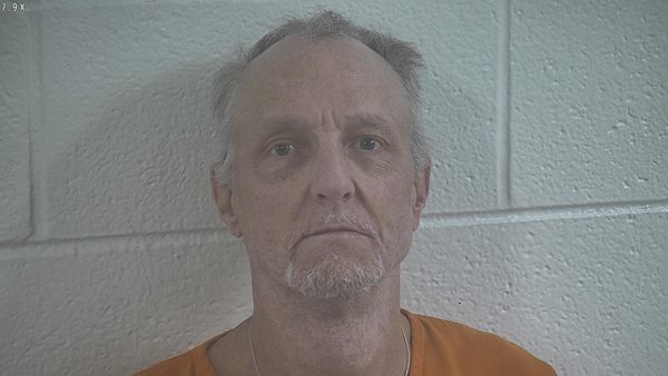 Murray man charged with indecent exposure