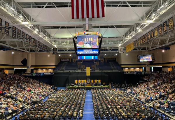 More than 5100 receive degrees at Murray State, SIU and SEMO
