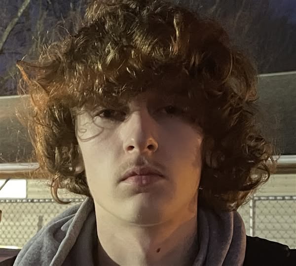 Mayfield teen in custody after shots fired at vehicle