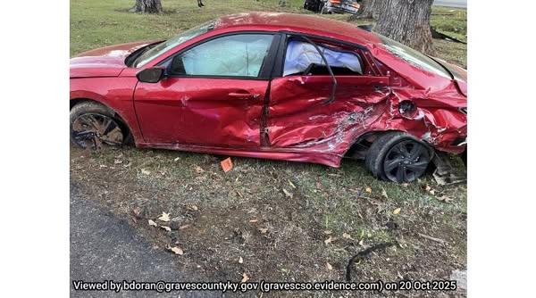 No injuries reported in two vehicle accident in Graves County