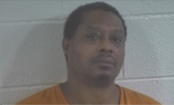 Murray man charged with punching Calloway deputy, assaulting others