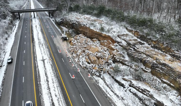 Rock slide completely cleared from I-69 in Caldwell County