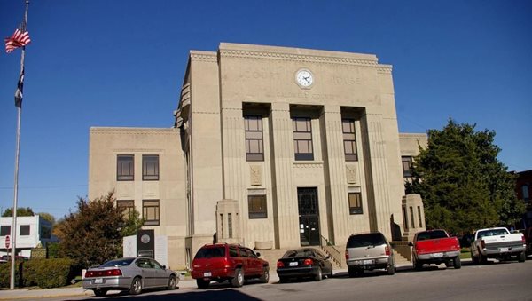 Search narrows for architect for new Caldwell Judicial Center