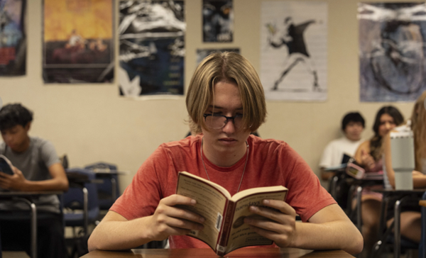 AI like Chat GPT and Grammarly blur the line between class work and cheating