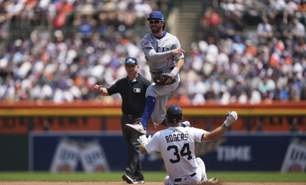 Five home runs vault Cubs past Tigers 6-1