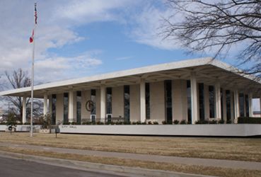 Commissioners introduce ordinance to set Paducah real estate, property tax rates