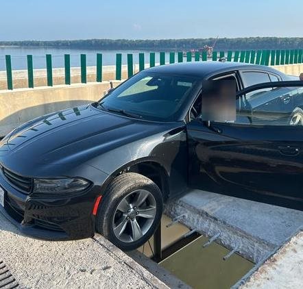 Driver cited after getting stuck on unfinished portion of I-24 Ohio River Bridge