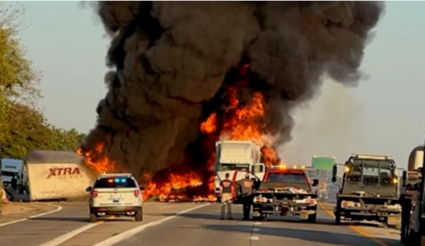 Fiery 6-vehicle crash in Woodford County leaves 3 dead