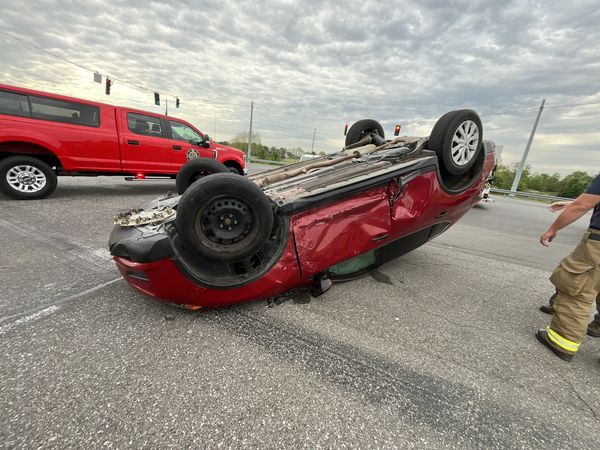 One person injured in Mayfield rollover accident 