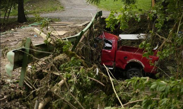 Death toll climbs to 6 from flooding in West Virginia