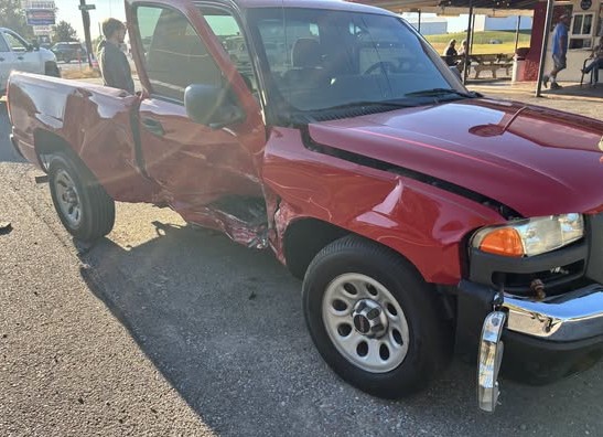 Graves crash sends Mayfield man to hospital