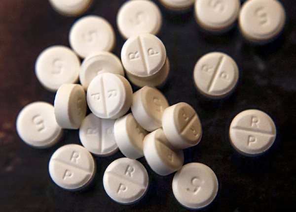 CVS, Walgreens announce $10B in opioid settlements