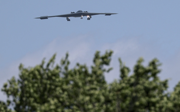 B-2 stealth bombers return to Missouri after mission to Iran