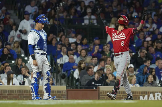 India homers twice, Reds beat Cubs 8-5