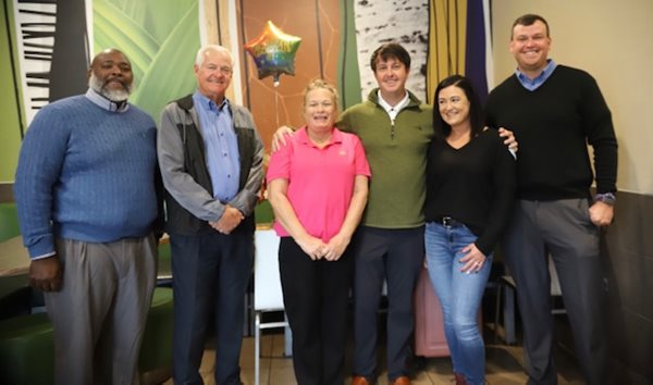 Paducah McDonald's manager receives corporate award