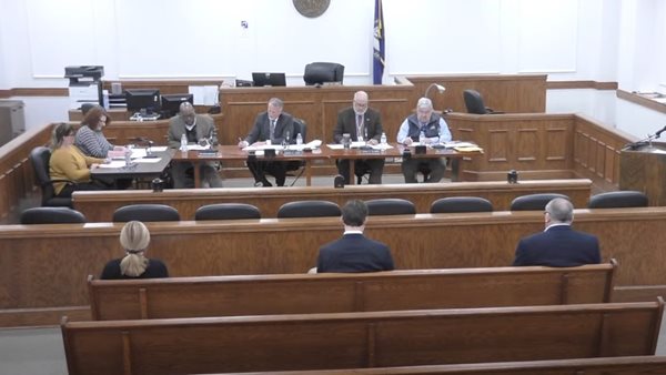 McCracken Fiscal Court discusses new 911 working group to review equipment proposals