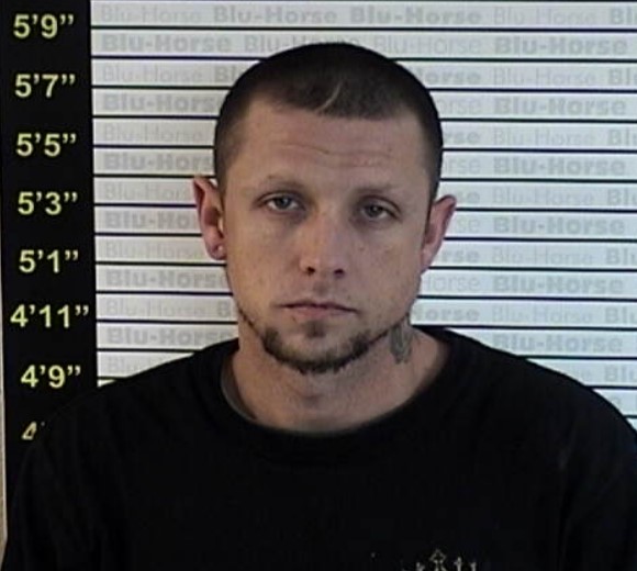 Burglary, drug charges for Hickory man