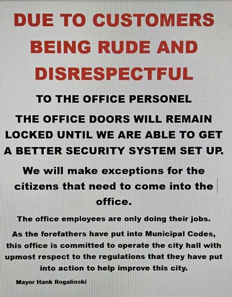 HardinSign.jpg HardinSign.jpg