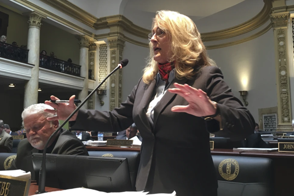 Eastern Kentucky lawmaker Webb announces switch to Republican super majority