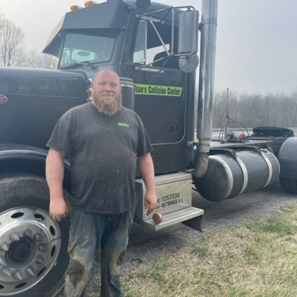 Paducah resident saves man from submerged vehicle