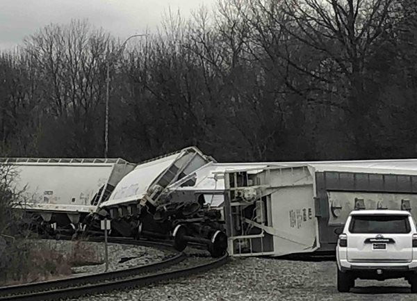 Train derailment in Paducah