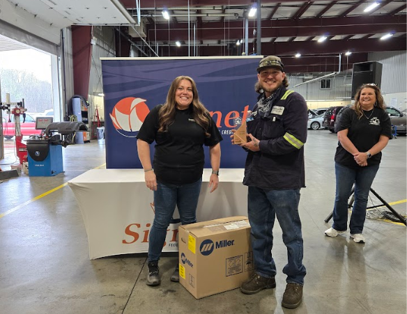 Welding, construction skills put to the test at Signet Showdown