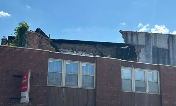 Partial collapse of 2-story building in Vienna closes neighboring businesses 