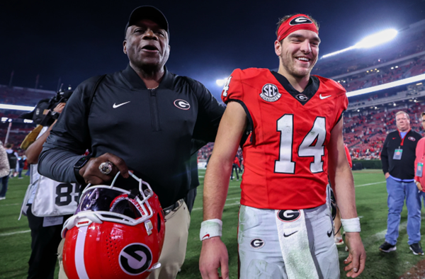 Georgia jumps in latest college football playoffs rankings