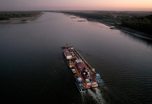 Mississippi River approaching low levels set last year