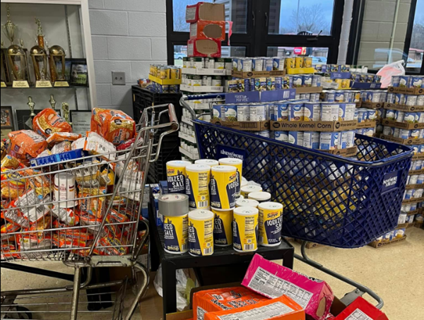 Heath Elementary wins Paducah Power School Challenge for food donations