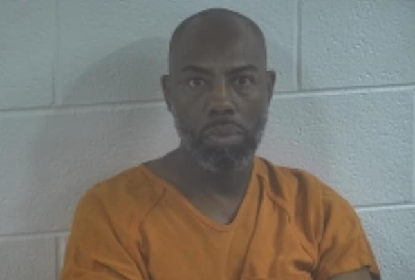Paducah man arrested after high-speed chase in Calloway County