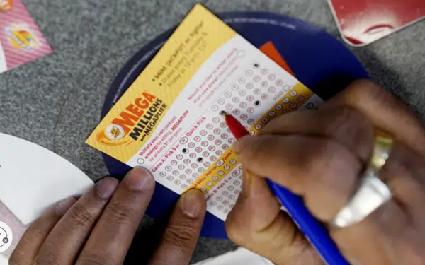 Winning Mega Millions ticket sold in northern Illinois