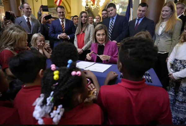 Iowa lawmakers approve public money for private school students
