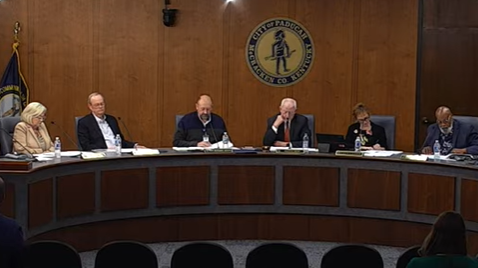 Commissioners approve measure for funding of renovation of the Hotel Metropolitan