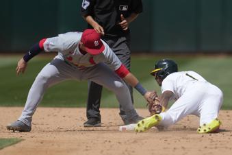 A's double up Cardinals 6-3