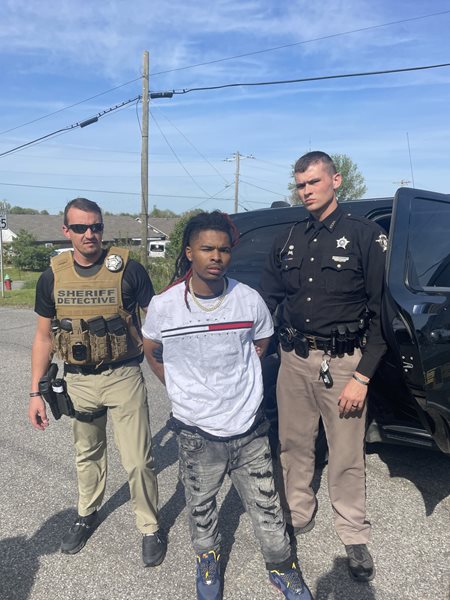 Meth trafficking investigation leads to Graves County pursuit 