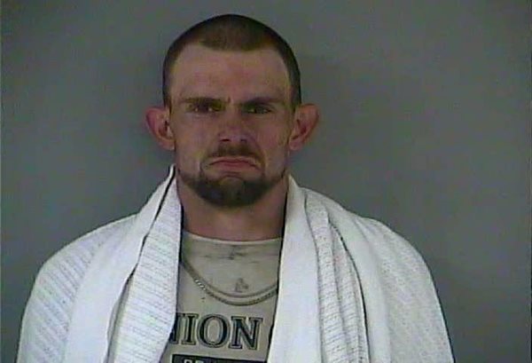 Man arrested on numerous charges in Crittenden County 