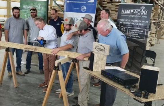 Senator Paul in Murray for Hempwood expansion ceremonies