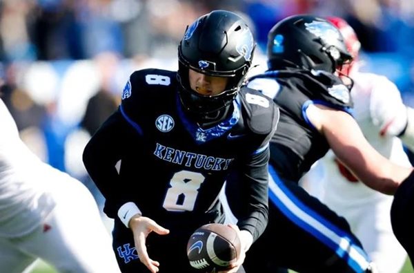 Long season comes to end for Cats in 41-14 loss to Cardinals in Governor's Cup