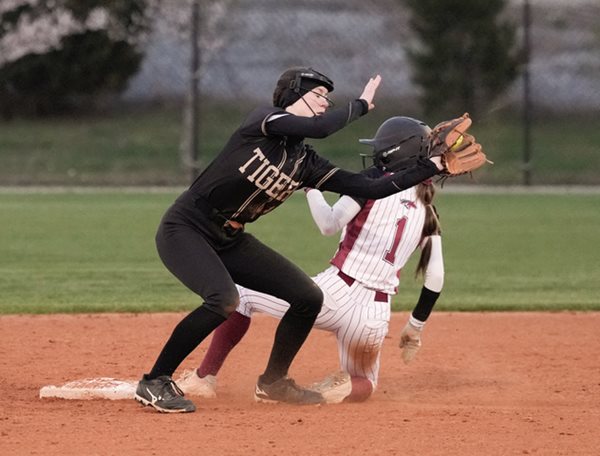 Monday's high school sports scores